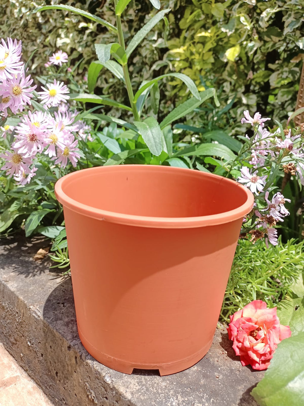 Kenpoly Planter No. 7 – White